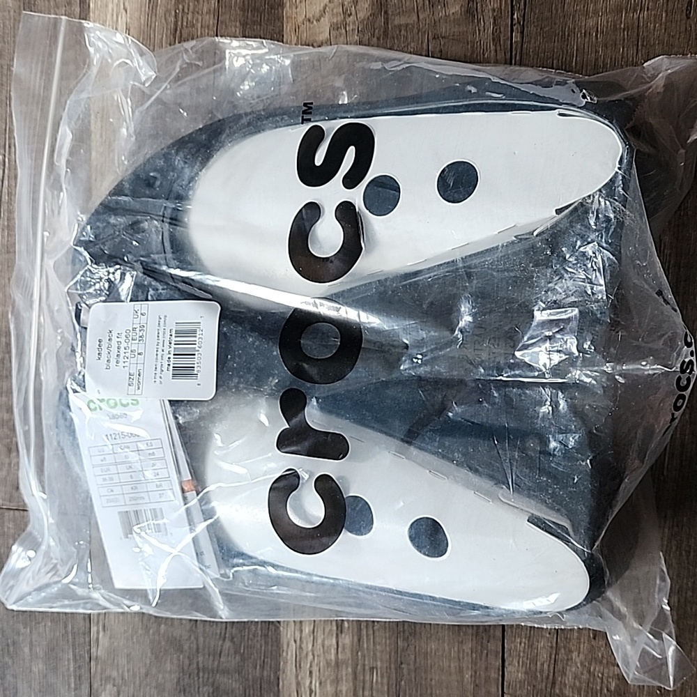 Crocs